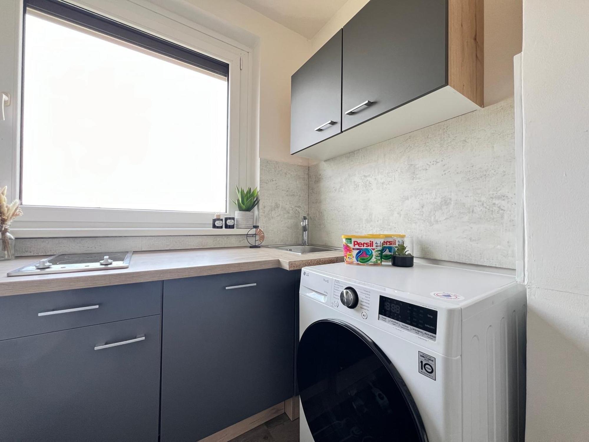 Bamo Studio - City Living Skyline Klagenfurt am Woerthersee Buitenkant foto
