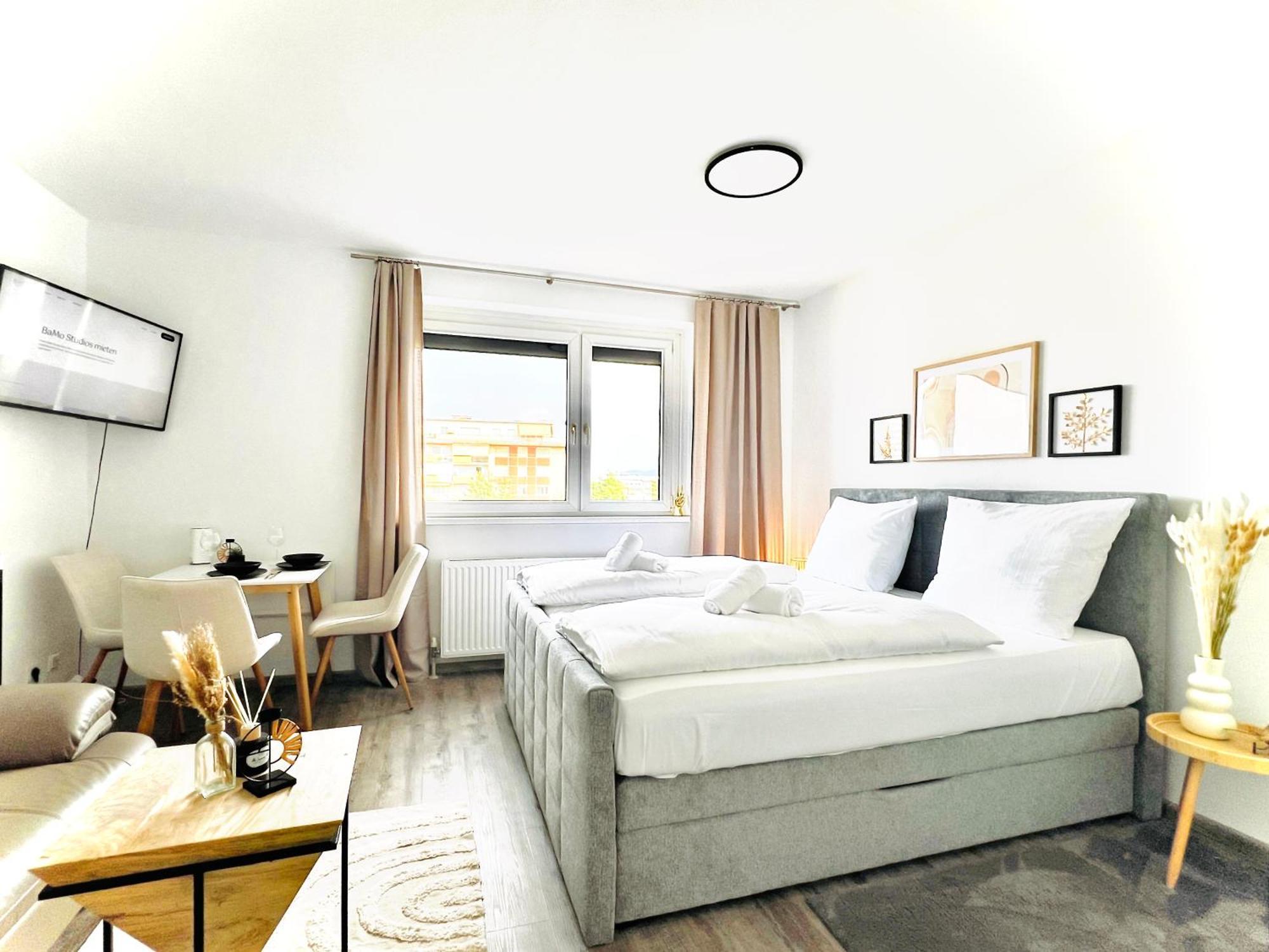 Bamo Studio - City Living Skyline Klagenfurt am Woerthersee Buitenkant foto
